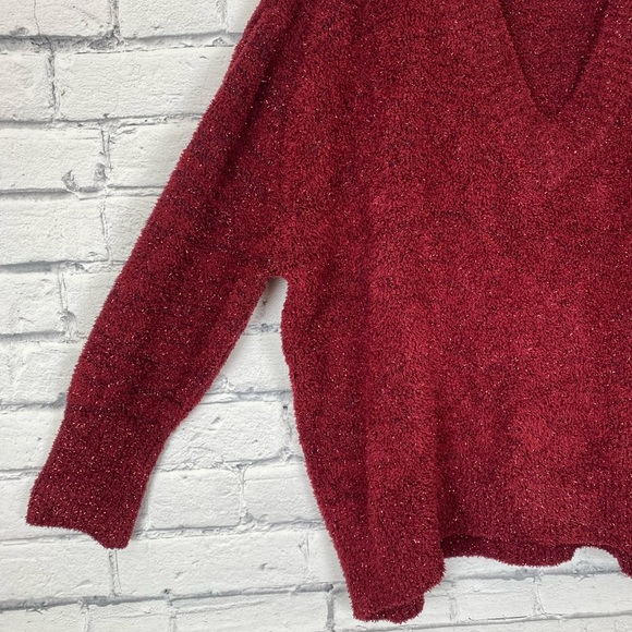 Ava & Viv Red Metallic V Neck Holiday Sweater size 3X - Picture 7 of 10